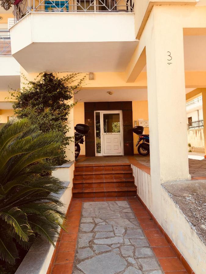 Steel & Oak Vintage Apartments Cavala Exterior foto